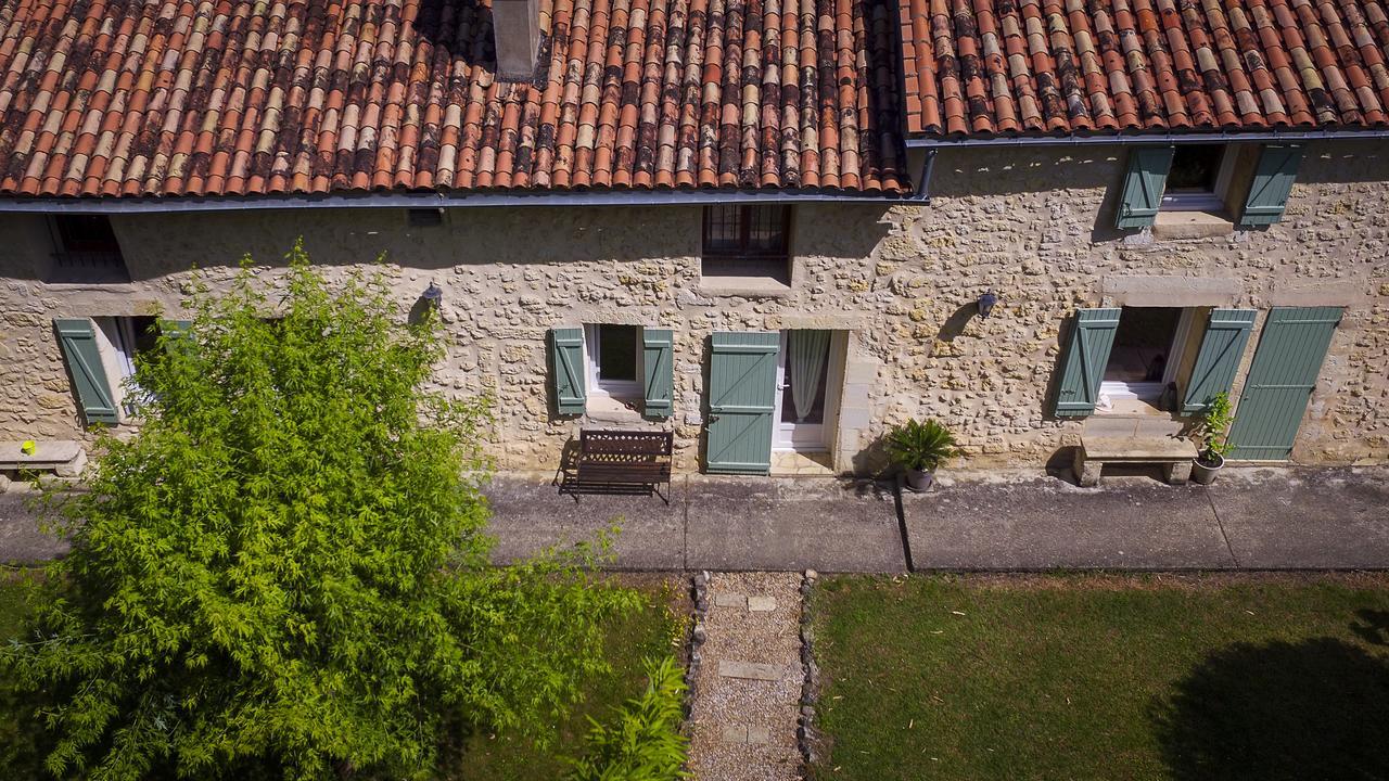 Gite La Maison De La Pimpine Lignan De Bordeaux Zewnętrze zdjęcie